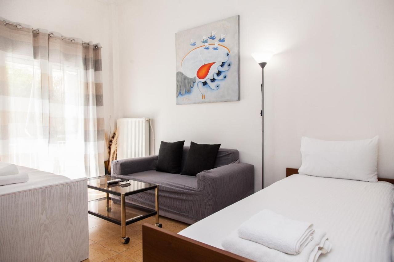 Cozy Apartment Near Stavros Niarchos Park Atene Esterno foto